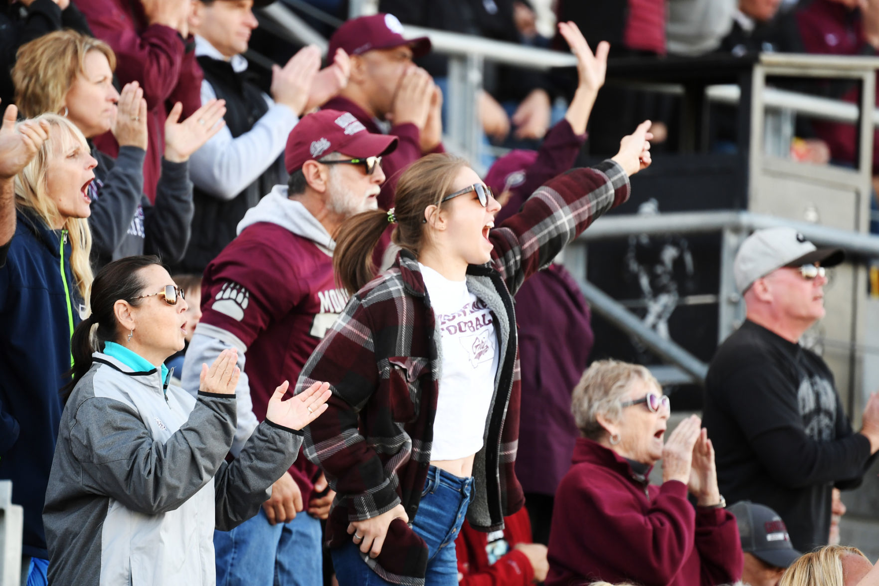 Montana beats Portland State-24-tm .JPG
